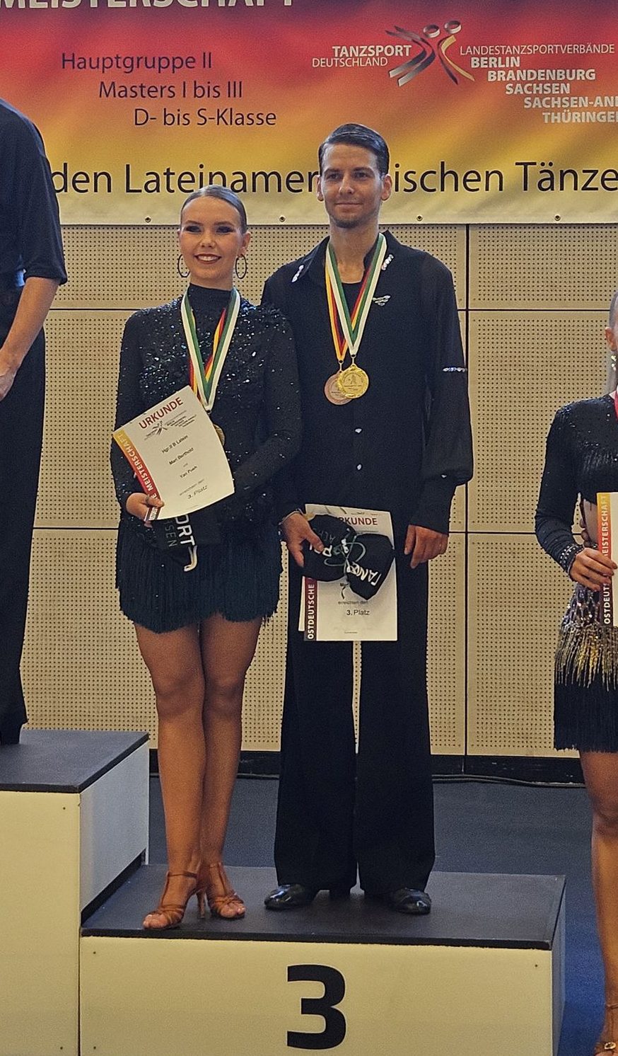 Podestfoto Yan und Mari