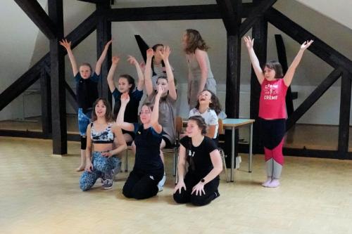 Dreiskau24_DancingQueens
